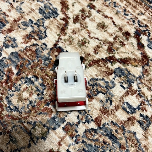 Bath and Body Works Plug In - Santa in Chimney - Picture 3 of 6